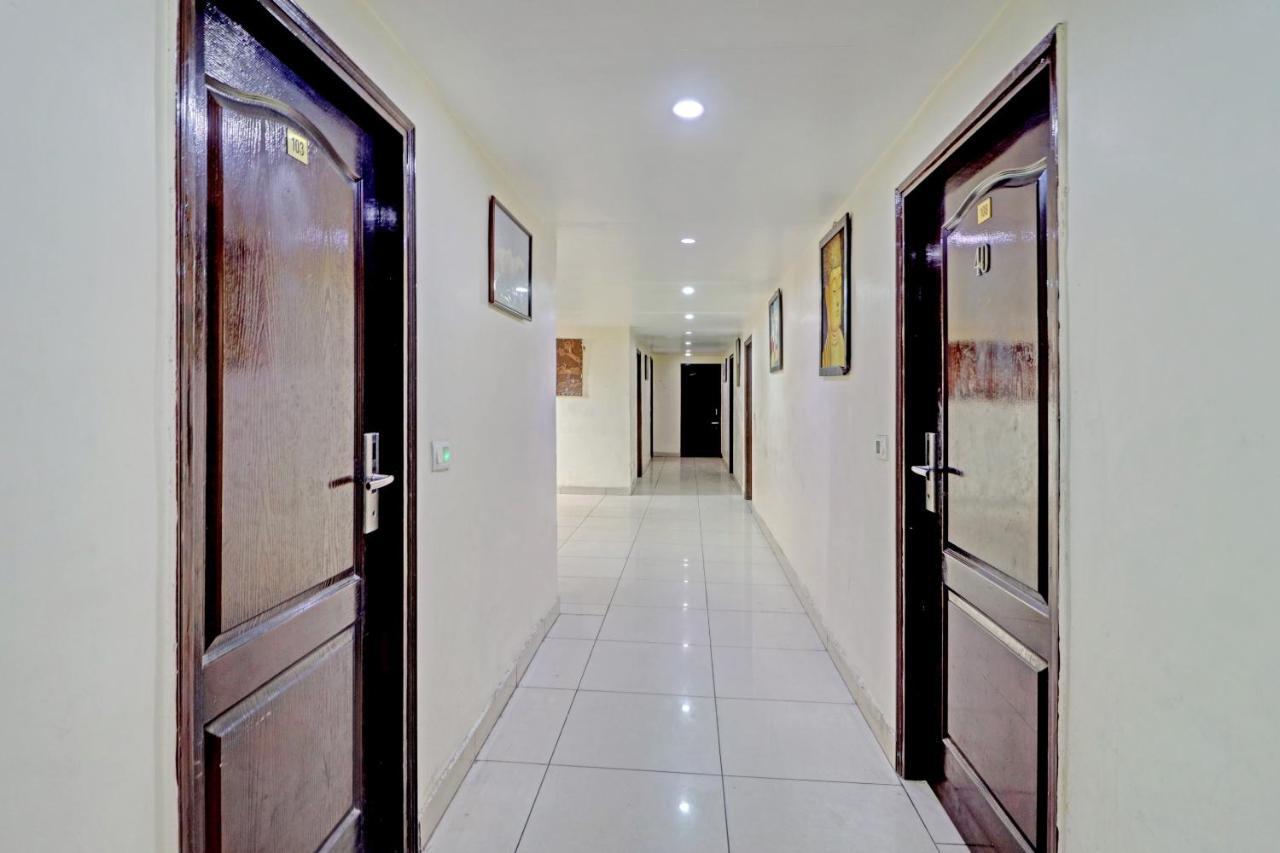 Oyo 74073 Hotel Abhishek Λουντιάνα Εξωτερικό φωτογραφία