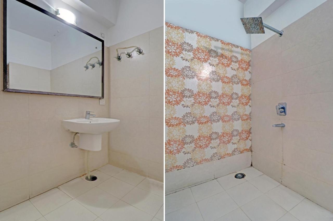 Oyo 74073 Hotel Abhishek Λουντιάνα Εξωτερικό φωτογραφία