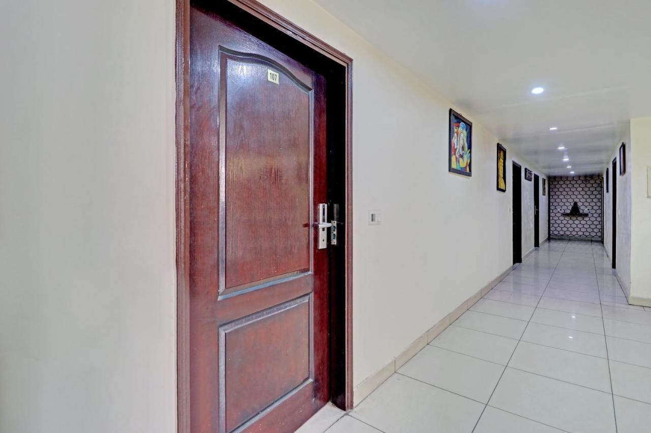 Oyo 74073 Hotel Abhishek Λουντιάνα Εξωτερικό φωτογραφία